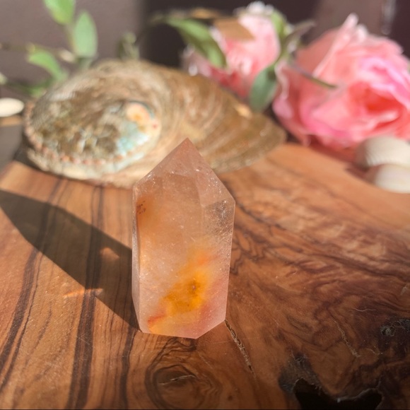 Red Hair Rutilated Quartz Point ✨❤️ - Picture 6 of 7